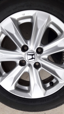 ล้อHONDA JAZZ Hํybrid  ขอบ15 ยาง185/60/15 ปี14   4 ล้อ
