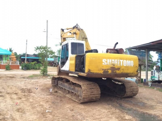 ขายด่วน!! SUMITOMO SH200-1 สภาพพร้อมใช้ค่ะ