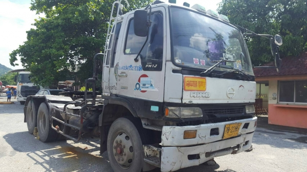 10ล้อหัวลาก2เพลา HINO FM2K-260 ปี45 พร้อมใช้งาน มี2คัน 10ล้อหัวลาก2เพลา HINO FM2K-260 ปี45 พร้อมใช้งาน มี2คัน