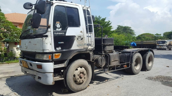 10ล้อหัวลาก2เพลา HINO FM2K-260 ปี45 พร้อมใช้งาน มี2คัน