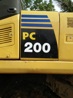 รถแบคโฮ KOMSTSU PC 200 - 7. สนใจติดต่อ 081 - 6079515