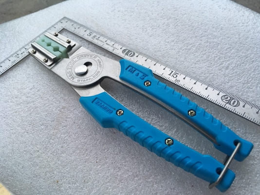 คีมจับ GRIPPER Model : GP-V M&amp;S TOOL JAPAN ขนาด 8-1/4&quot; (210mm.)