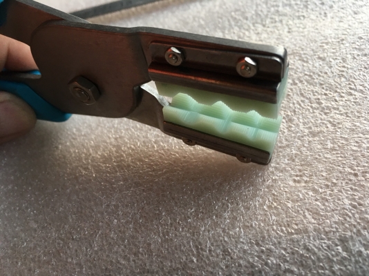 คีมจับ GRIPPER Model : GP-V M&amp;S TOOL JAPAN ขนาด 8-1/4&quot; (210mm.)