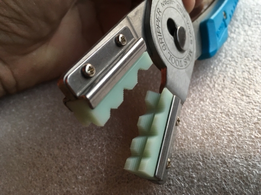 คีมจับ GRIPPER Model : GP-V M&amp;S TOOL JAPAN ขนาด 8-1/4&quot; (210mm.)