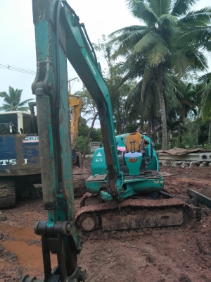 ขายรถขุด Pc20-7E      พร้อมใช้งาน    ราคา195000ต่อรองได้
