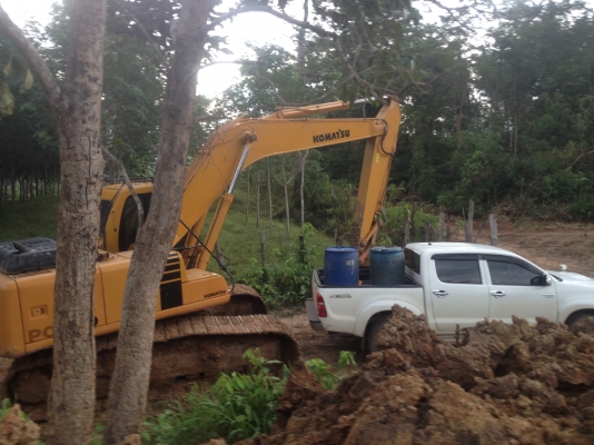 ขาย komutsu pc 200_6 รถผมเอง ไช้งานปกติ แรงๆ ปุงกี้ไหญ่ ได้งานไว