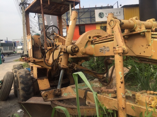 ขายรถเกรด KOMATSU GD 37 ราคา 160000