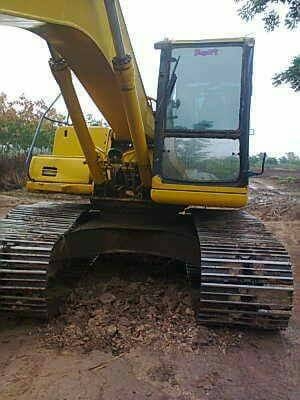 ขายรถแบคโฮ KOMATSU PC200-6 เอกสารเล่ม ราคา 680000