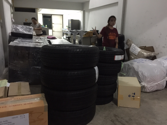 ยาง Bridgestone 245 70 16 ปี17 มี6ชุด ดอกเต็ม สวยคม ไม่มีปะ ใช้ยาว ราคาไม่แพง