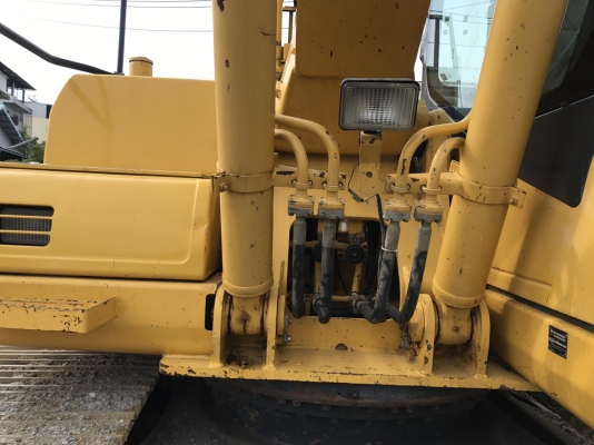 ขายแบคโฮ PC200 รุ่น7 สภาพดี สด-ผ่อนได้ สนใจติดต่อ 081-9426747 ขายแบคโฮ PC200 รุ่น7 สภาพดี สด-ผ่อนได้ สนใจติดต่อ 081-9426747