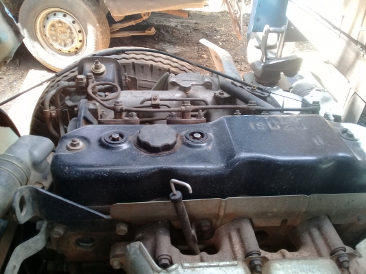 รถบรรทุกหกล้อ ISUZU NKR 110 รถห้างแท้ เกียร์สั้น ยกหัวได้