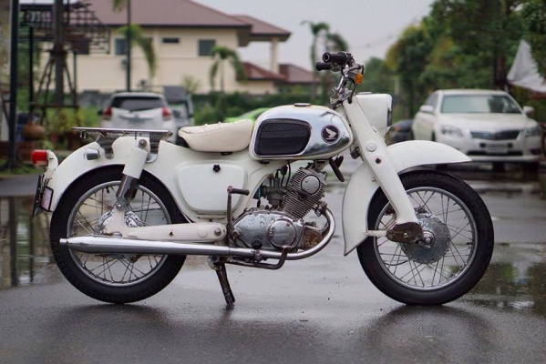 ร้าน วุฒิ นนบุรี Honda c92 ร้าน วุฒิ นนบุรี Honda c92