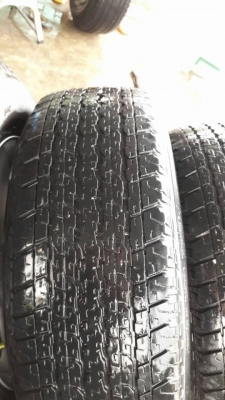 ขายล้อแม็ก dmax 17" ยางปี12  สนใจติดต่อร้าน ก.เจริญการยางครับ 081-3747940