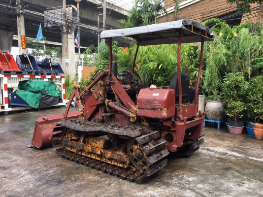 สินค้าฝากขาย - แทร็ตเตอร์ Komatsu D20Q-3 นำเข้าจากญี่ปุ่น ไม่เคยใช้งานในไทย สินค้าฝากขาย - แทร็ตเตอร์ Komatsu D20Q-3 นำเข้าจากญี่ปุ่น ไม่เคยใช้งานในไทย