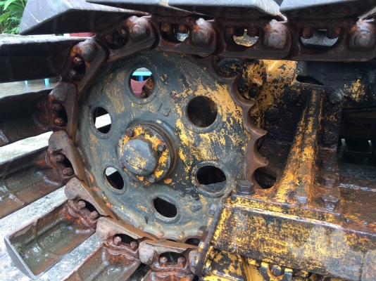 สินค้าฝากขาย - แทร็ตเตอร์ Komatsu D20Q-3 นำเข้าจากญี่ปุ่น ไม่เคยใช้งานในไทย สินค้าฝากขาย - แทร็ตเตอร์ Komatsu D20Q-3 นำเข้าจากญี่ปุ่น ไม่เคยใช้งานในไทย