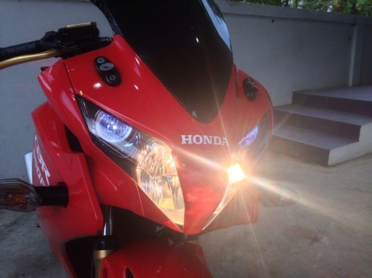 Honda Cbr150R หัวฉีด ล้อแม็ก ปี2016 สวย วิ่งน้อย สวยใหม่