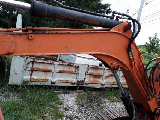 ขายด่วนรถแบคโฮเล็ก เครื่องดี ปั้มดี เอวแน่น โซ่เต็ม สภาพพร้อมใช้งาน