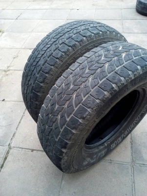 235/75R15 YOKOHAMA GEOLENDER A/T-S มี 2 เส้น โทร.ไอดีไลน์ 0814273941