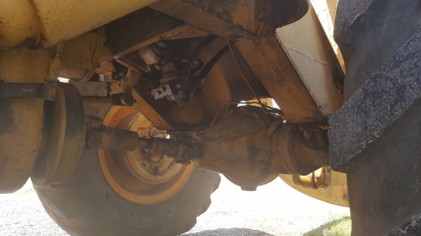 ขาย รถตัก KOMATSU JH30 รถพร้อมใช้งาน เครื่องดี เกียร์ดี ปั้มแรง ต่อแขนขยายบุ้งกี๋เรียบร้อย ราคาต่อรองได้ครับ ขาย รถตัก KOMATSU JH30 รถพร้อมใช้งาน เครื่องดี เกียร์ดี ปั้มแรง ต่อแขนขยายบุ้งกี๋เรียบร้อย ราคาต่อรองได้ครับ