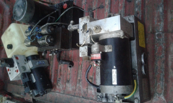 ขายปั้ม DC 24 V จากเเดนปลาดิบ ขายปั้ม DC 24 V จากเเดนปลาดิบ