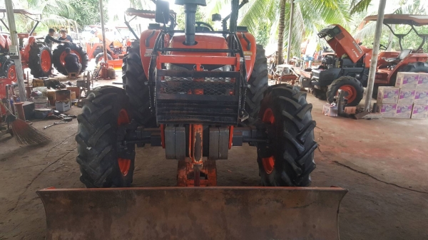 ????????????????ขายรถไถคูโบต้าM9540