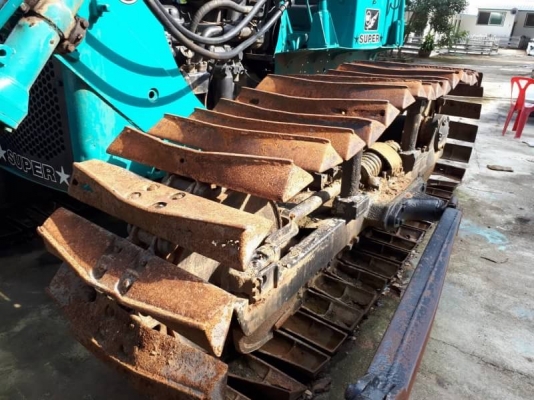 ขายด่วนแทรกเตอร์ตีนตะขาบ