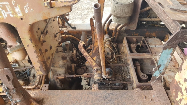 ขาย แทรคเตอร์ KOMATSU D20P-3 แพคคู่ 2 คัน ขายเป็นอะไหล่ครับ ขาย แทรคเตอร์ KOMATSU D20P-3 แพคคู่ 2 คัน ขายเป็นอะไหล่ครับ