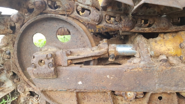 ขาย แทรคเตอร์ KOMATSU D20P-3 แพคคู่ 2 คัน ขายเป็นอะไหล่ครับ ขาย แทรคเตอร์ KOMATSU D20P-3 แพคคู่ 2 คัน ขายเป็นอะไหล่ครับ