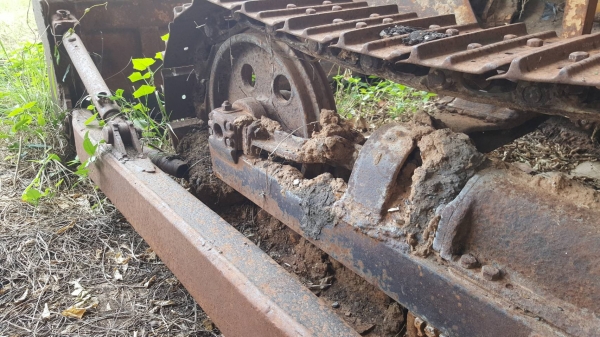 ขาย แทรคเตอร์ KOMATSU D20P-3 แพคคู่ 2 คัน ขายเป็นอะไหล่ครับ ขาย แทรคเตอร์ KOMATSU D20P-3 แพคคู่ 2 คัน ขายเป็นอะไหล่ครับ