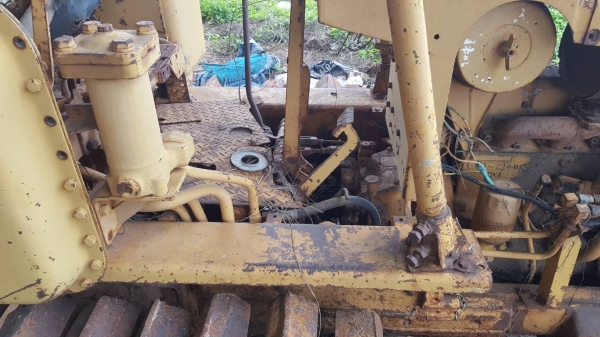 ขาย แทรคเตอร์ KOMATSU D20P-3 แพคคู่ 2 คัน ขายเป็นอะไหล่ครับ ขาย แทรคเตอร์ KOMATSU D20P-3 แพคคู่ 2 คัน ขายเป็นอะไหล่ครับ