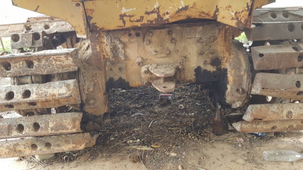 ขาย แทรคเตอร์ KOMATSU D20P-3 แพคคู่ 2 คัน ขายเป็นอะไหล่ครับ ขาย แทรคเตอร์ KOMATSU D20P-3 แพคคู่ 2 คัน ขายเป็นอะไหล่ครับ