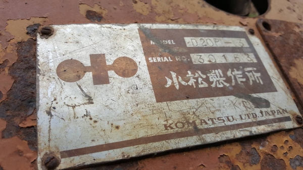 ขาย แทรคเตอร์ KOMATSU D20P-3 แพคคู่ 2 คัน ขายเป็นอะไหล่ครับ ขาย แทรคเตอร์ KOMATSU D20P-3 แพคคู่ 2 คัน ขายเป็นอะไหล่ครับ