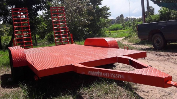 เทลเลอร์รถเกี่ยวข้าว มาตรฐาน ออกแบบสวย เทลเลอร์รถเกี่ยวข้าว มาตรฐาน ออกแบบสวย