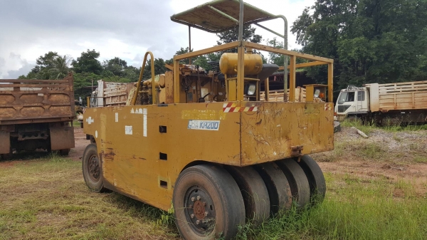 ขาย รถบด ล้อยาง 9 ล้อ KAWASAKI KR200 เอกสารเล่มทะเบียนครบ รถพร้อมใช้งาน ราคาต่อรองได้ ขาย รถบด ล้อยาง 9 ล้อ KAWASAKI KR200 เอกสารเล่มทะเบียนครบ รถพร้อมใช้งาน ราคาต่อรองได้