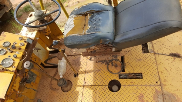 ขาย รถบด ล้อยาง 9 ล้อ KAWASAKI KR200 เอกสารเล่มทะเบียนครบ รถพร้อมใช้งาน ราคาต่อรองได้ ขาย รถบด ล้อยาง 9 ล้อ KAWASAKI KR200 เอกสารเล่มทะเบียนครบ รถพร้อมใช้งาน ราคาต่อรองได้