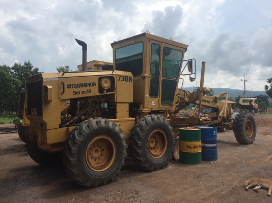 ขายรถเกรด เอกสาร เล่มทะเบียน พร้อมใช้งาน  รถสวยเดิมๆ