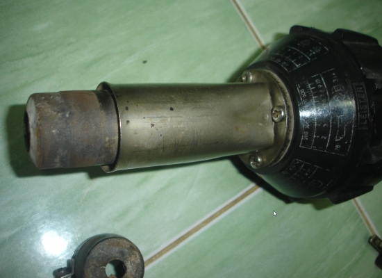 ขายเครื่องเชื่อมพลาสติกมือสอง Leister สวิตเซอร์แลนด์ มืออาชีพต้องใช้