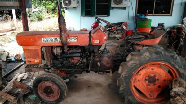 รถไถคูโบต้ารุ่นL2000ตามสภาพใช้งานใด้ปกติ