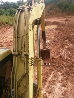 PC 120-6 สภาพสวย ราคา 570,000 ไม่มีเอกสาร รถภาคใต้ PC 120-6 สภาพสวย ราคา 570,000 ไม่มีเอกสาร รถภาคใต้