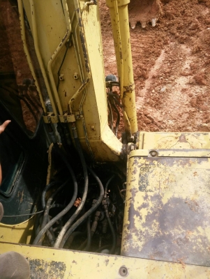 PC 120-6 สภาพสวย ราคา 570,000 ไม่มีเอกสาร รถภาคใต้ PC 120-6 สภาพสวย ราคา 570,000 ไม่มีเอกสาร รถภาคใต้