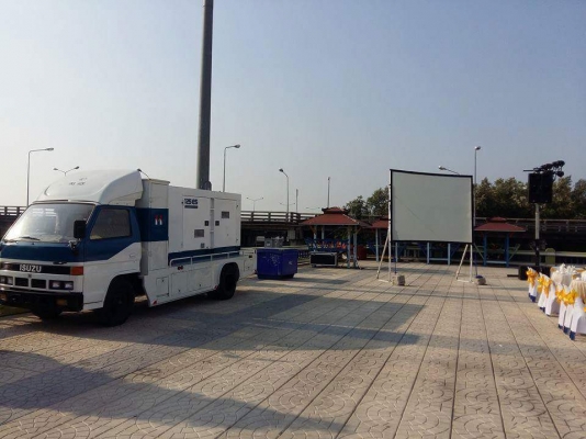 เครื่องปั่นไฟ DENYO 125 ESM