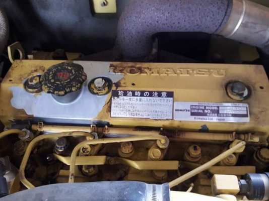 ขายKOMATSU PC60-7  เก่านอกแท้  มาใหม่  2,XXX  ชั่วโมง  มีผานหน้า  ยังไม่เคยใช้งานในไทย  ลองระบบกันได้ทุกวัน  โทร  089-3818694  ดวงนภา