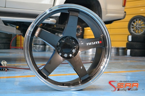 ล้อแม็กซ์ NISMO ROTA ขอบ19 สีRLGM ราคาชุดละ 12,000 บาท