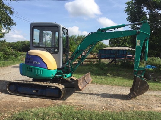 ขาย รถขุด komatsu pc35mr-1 มีเก๋ง นำเข้าญี่ปุ่นโทร0861602189