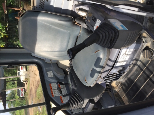 ขาย รถขุด komatsu pc35mr-1 มีเก๋ง นำเข้าญี่ปุ่นโทร0861602189