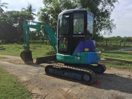 ขาย รถขุด komatsu pc35mr-1 มีเก๋ง นำเข้าญี่ปุ่นโทร0861602189