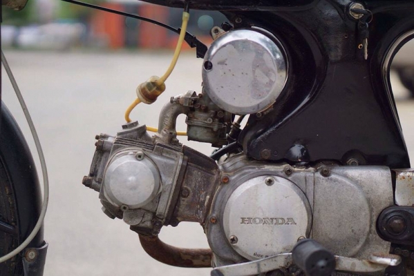 ร้าน วุฒิ นนบุรี Honda c90 ร้าน วุฒิ นนบุรี Honda c90
