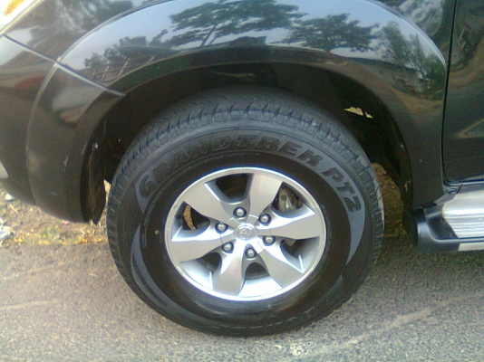 แม็กพร้อมยาง แม็กวีดก้ขอบ16 พรีรันเนอร์ ยาง265/70/16 ปี2010