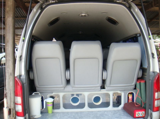 อยากขายเบาะรถตู้ใช้งานน้อย/0819817605/0811810701 อยากขายเบาะรถตู้ใช้งานน้อย/0819817605/0811810701