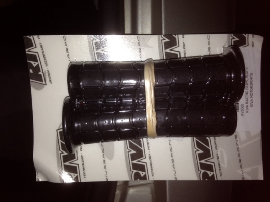 Riva racing grip ปลอกแฮนด์แต่ง นำเข้า USA ของใหม่ยังอยู่ในแพค for  seadoo kawa yamaha